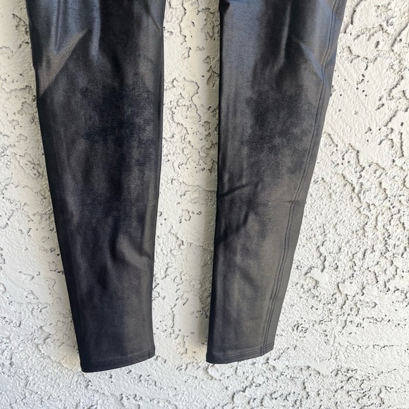 SPANX Faux Leather Leggings Women’s Medium  NWOT - Picture 11 of 12